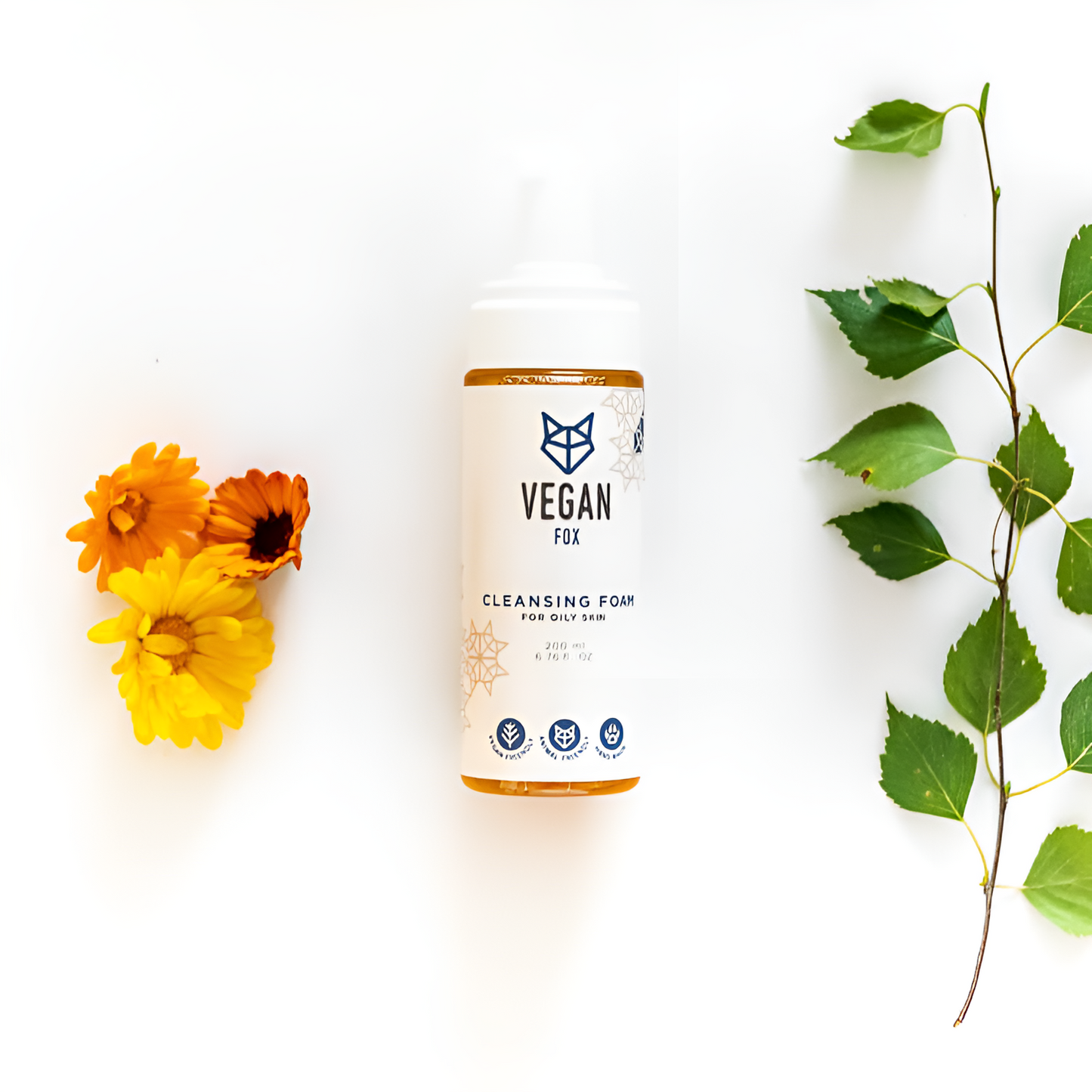 Rengöringsskum för Fet och Kombinerad Hud, 200 ml - NordiskaSkatter Default Title Vegan Fox
