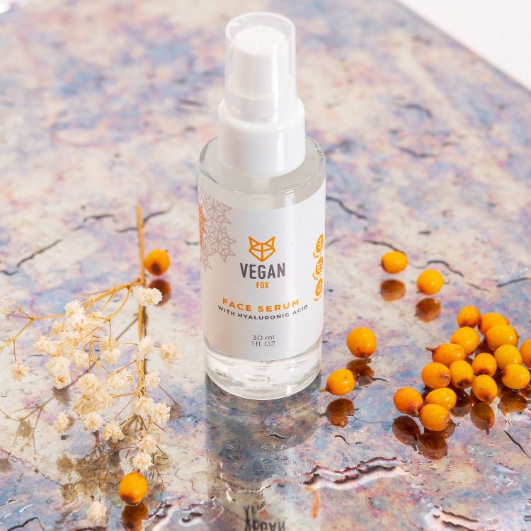 Ansiktsserum med Hyaluronic Acid, 30 ml - NordiskaSkatter Default Title Vegan Fox